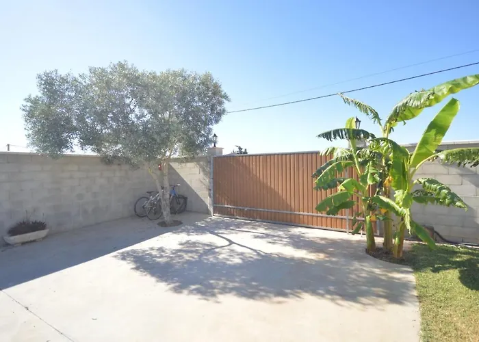 Casa Azuara